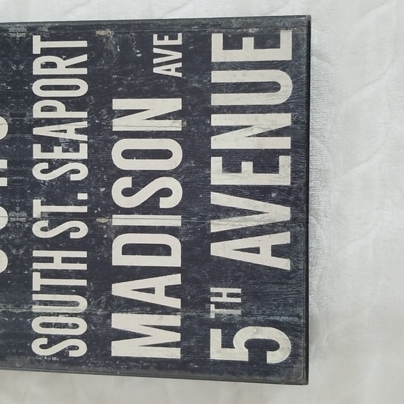 NYC Theme wooden art - Picture 2 of 7